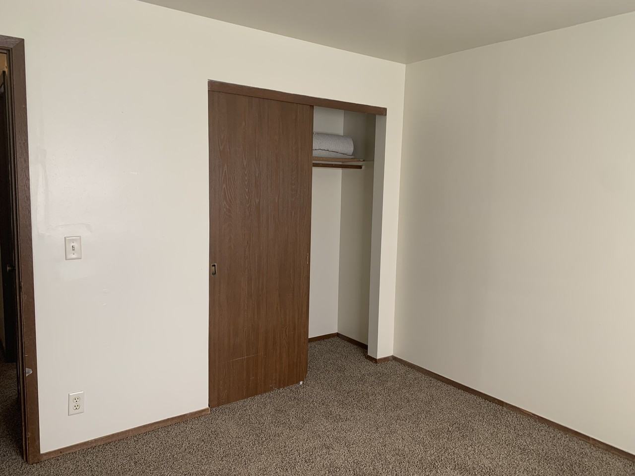 4340 Kennedy Drive - Photo 4 of 18