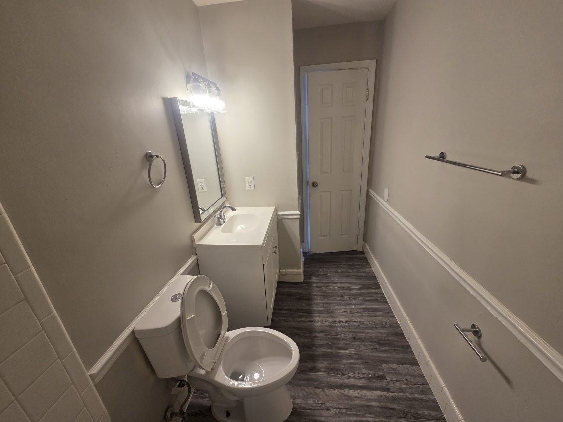 501 Greenbriar Road TRIAD - Photo 4 of 9