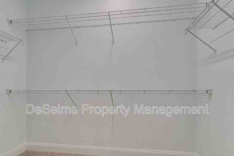 139 Crabourne Dr - Photo 4 of 28