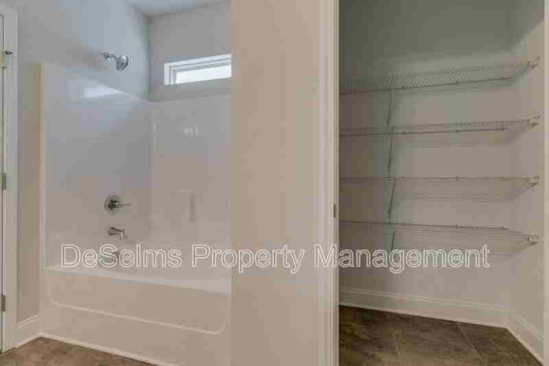 139 Crabourne Dr - Photo 5 of 28