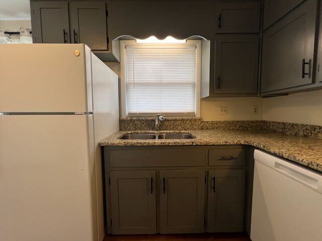 498 Greenville Highway E - Photo 6 of 10