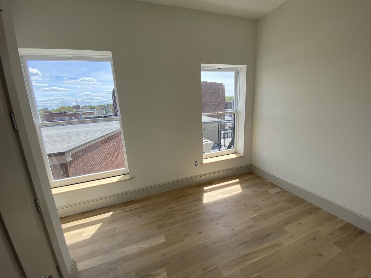 609 Broadway - Photo 7 of 10