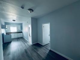 featured image of 1616 Yosemite Dr