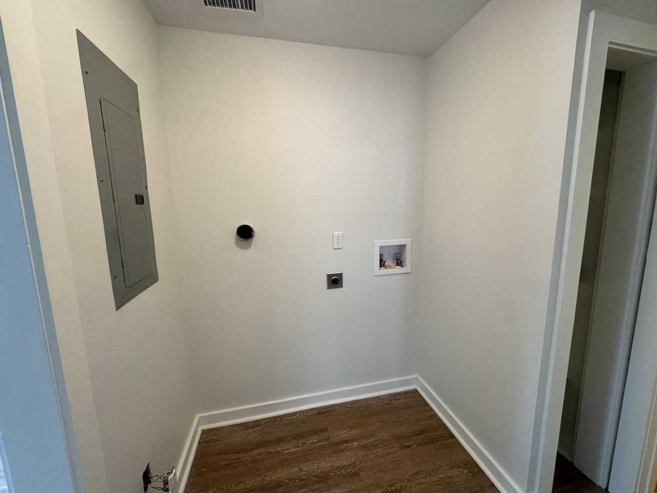 1914-A Carlton Street - Photo 7 of 8