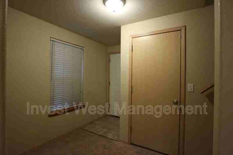 1830 Se 11th Ave - Photo 7 of 18