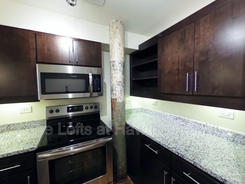 1101 Hawthorne Ln #268 - Photo 4 of 11