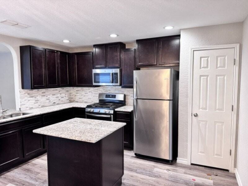 158 Osprey Hvn - Photo 3 of 17