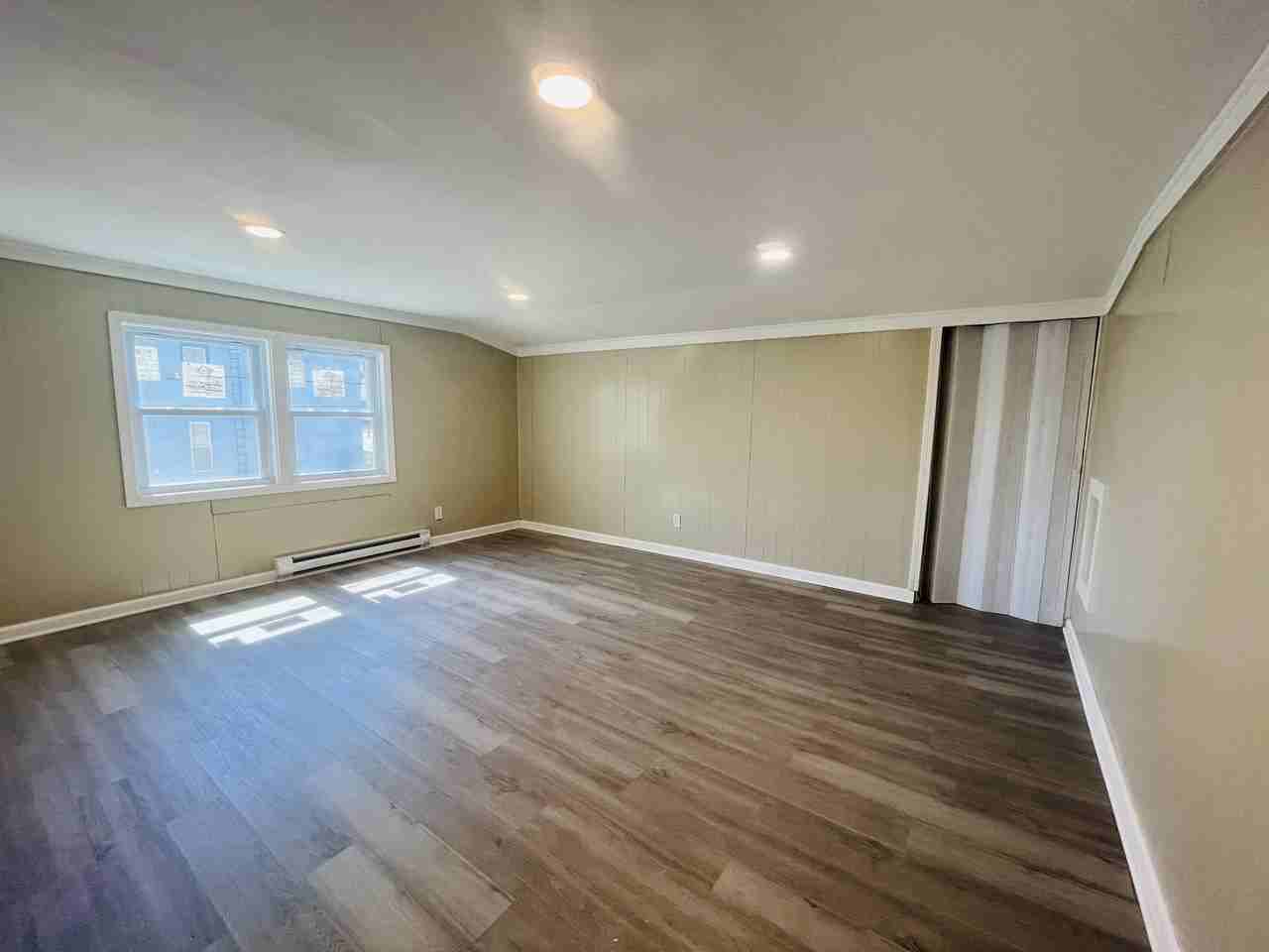 504 North Church Street - Photo 3 of 7