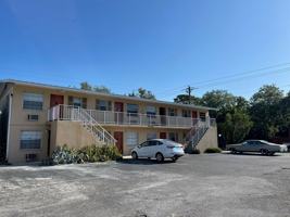 featured image of 2739 Nassau St