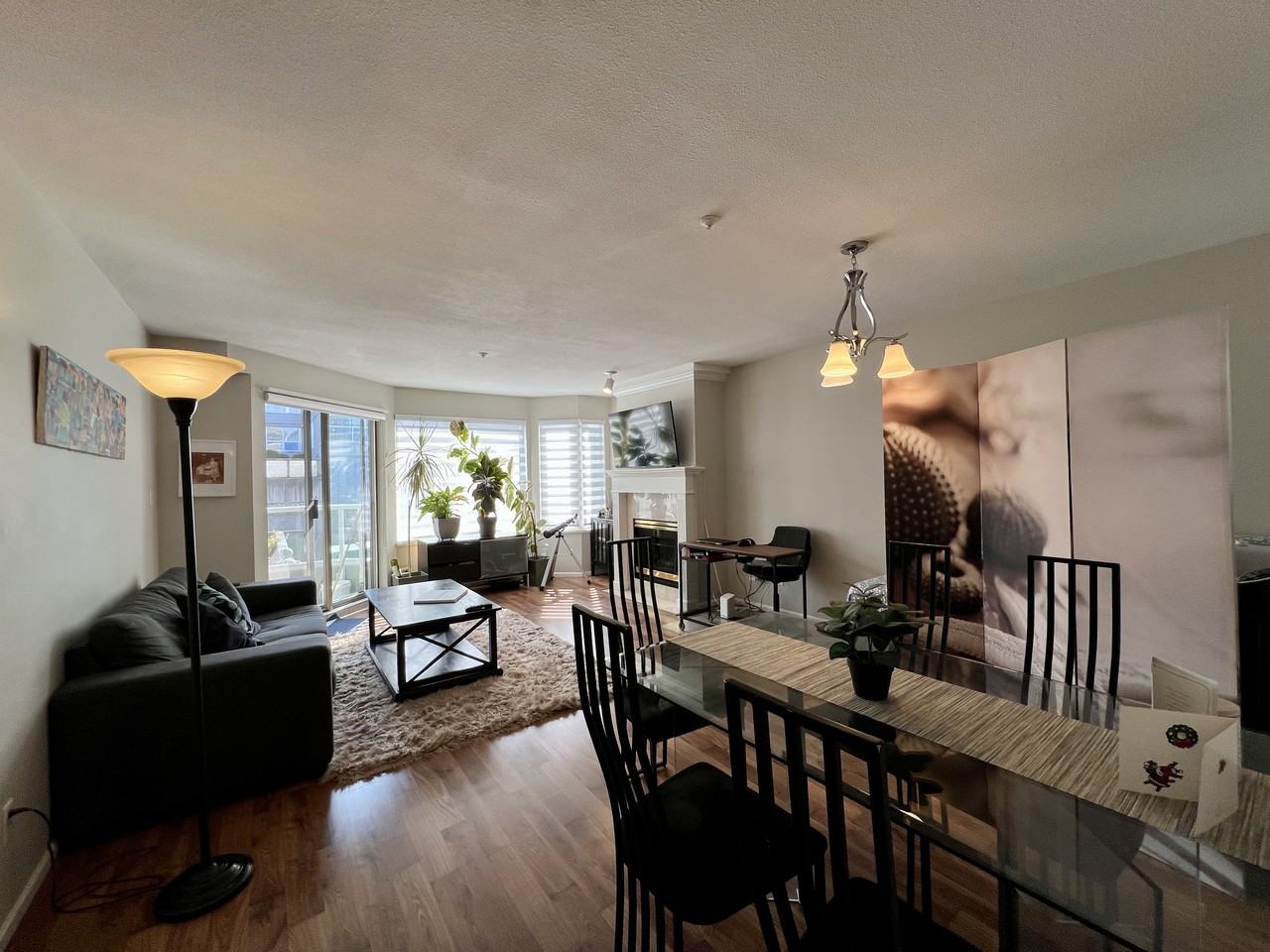 315 Renfrew Street - Photo 3 of 26