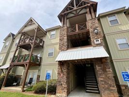 featured image of 1621 Muscovy Way