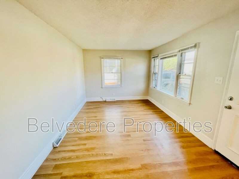 616 S Holden Rd - Photo 3 of 19