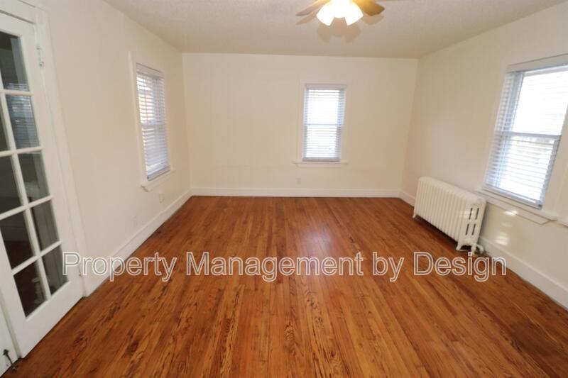 2931 Kingman Blvd - Photo 3 of 11