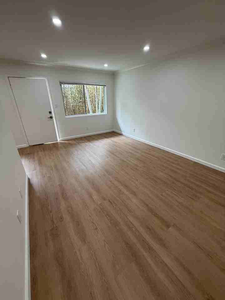 3911 Oregon Street #5 - Photo 3 of 18