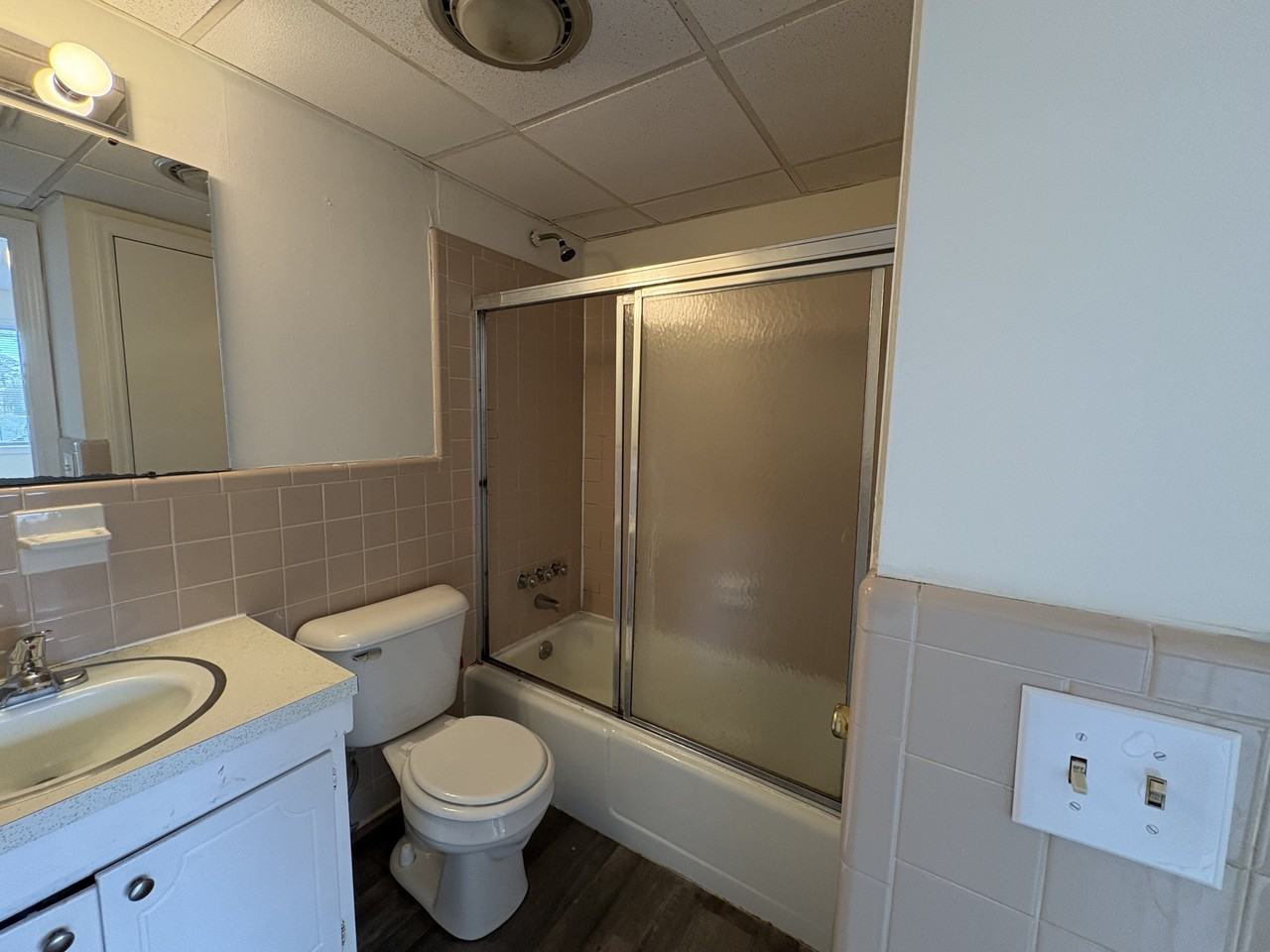 Brookwood Apartments 1019 - Photo 5 of 7