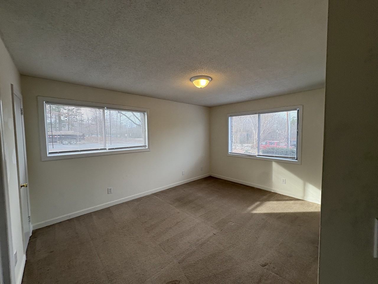 Brookwood Apartments 1023 - Photo 6 of 8