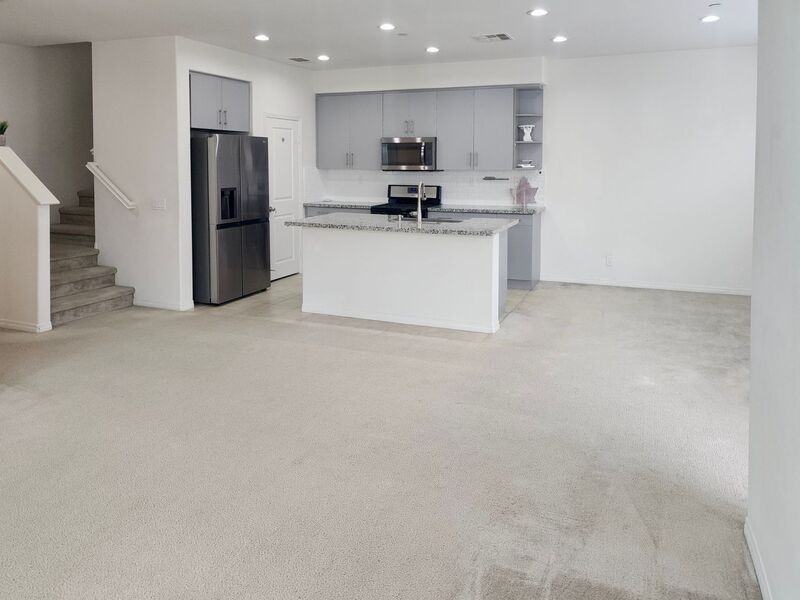 2415 S Tapestry Way - Photo 7 of 36