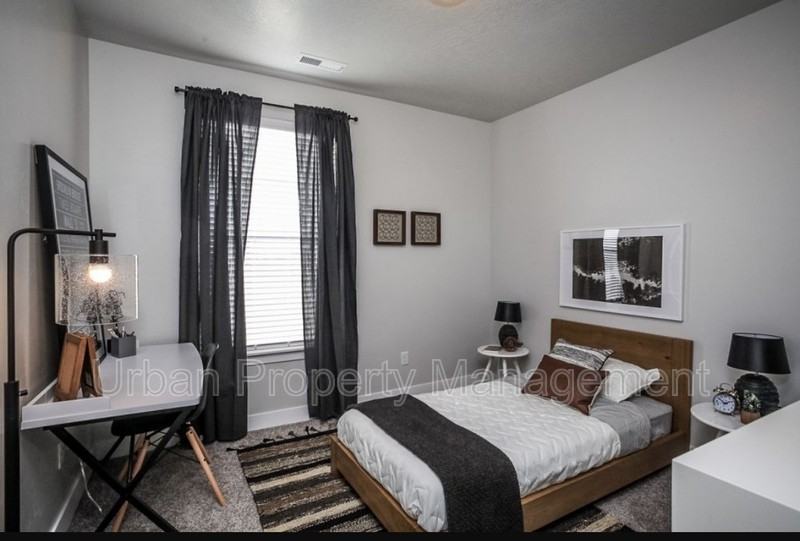 14484 S Ronan Ln #Q201 - Photo 5 of 10