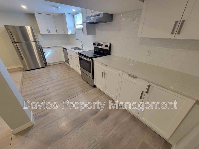 8510 152 St Nw #BS - Photo 2 of 6