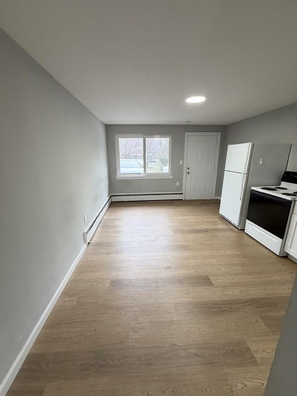 1113 Portland - Photo 2 of 6