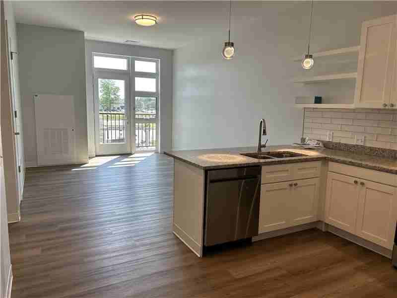 Park Ave - Photo 2 of 12