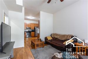 featured image of 2517 N Ashland Ave #1F