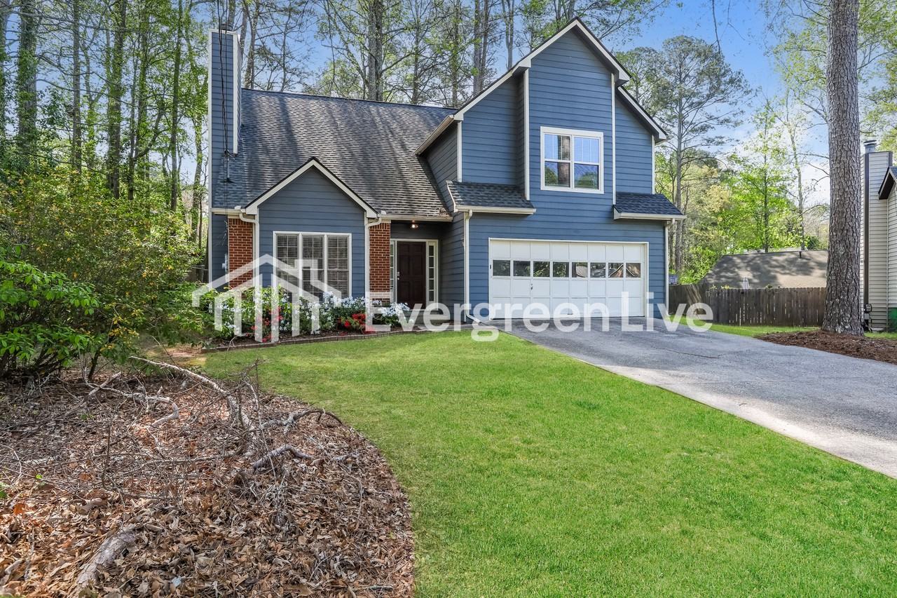 1018 Megcole Ct Sw - Photo 3 of 11