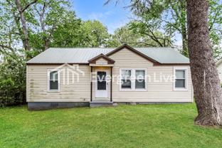 2720 Fleming Dr - Photo 1 of 1