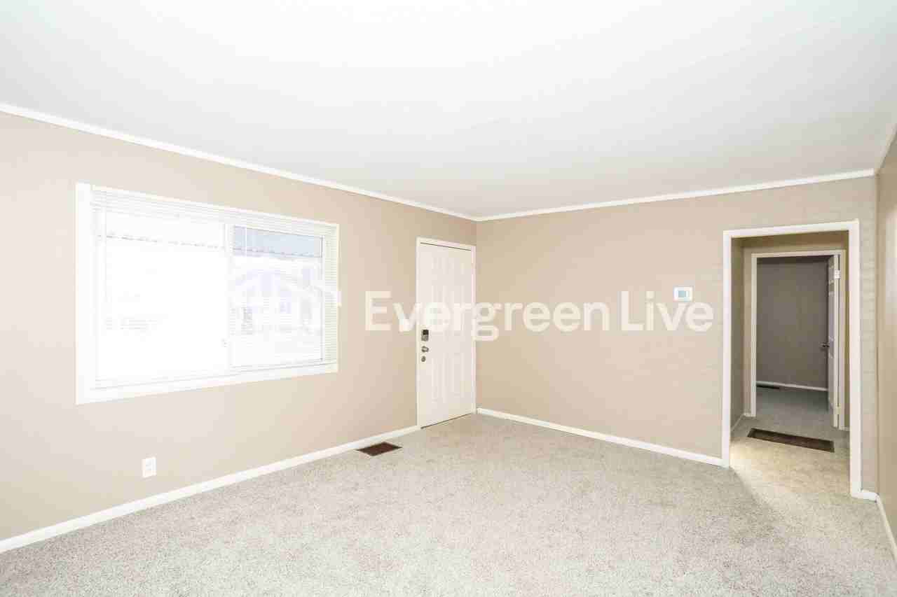 7264 Bernard Ave - Photo 3 of 15