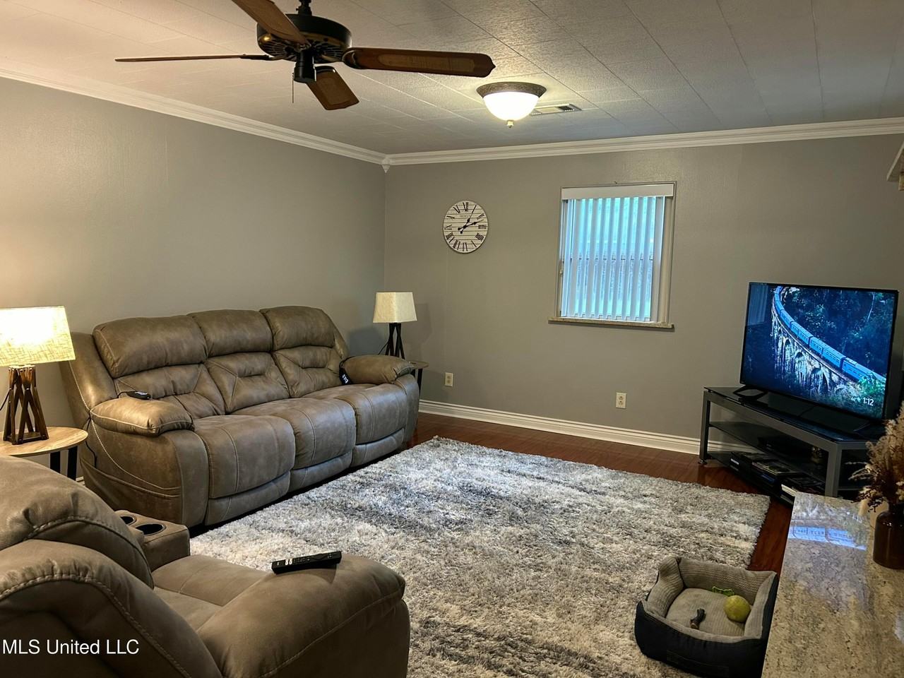 14008 Dundeewood Rd - Photo 6 of 22