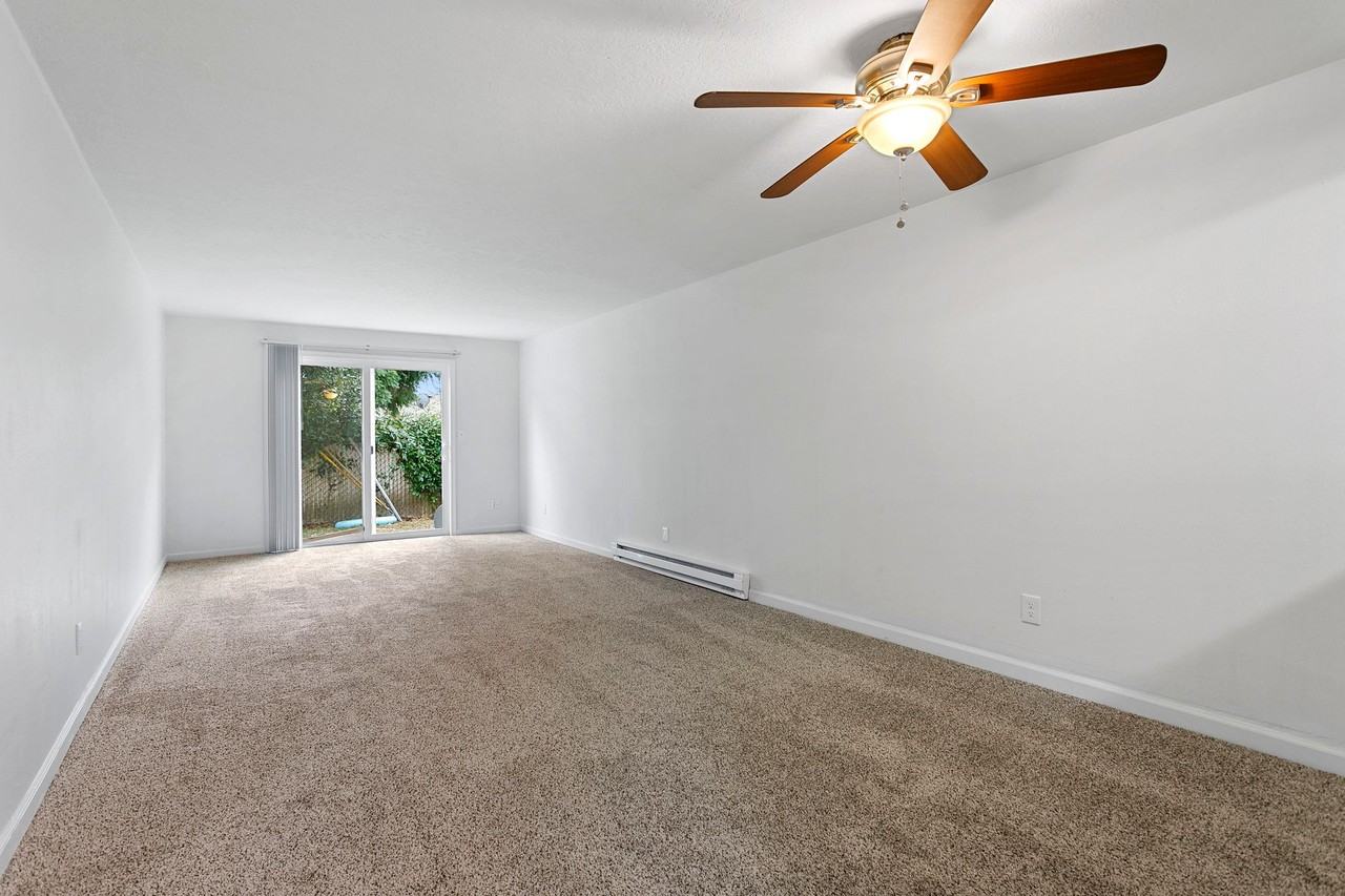 Fairway Apartments - Photo 2 of 33