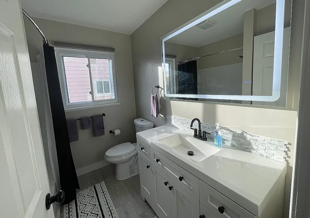 2130 Vassar Dr - Photo 4 of 13