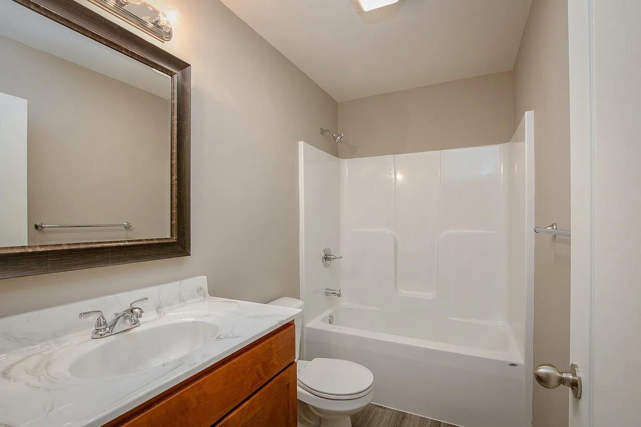 116 Whispering Meadows Pkwy - Photo 2 of 10