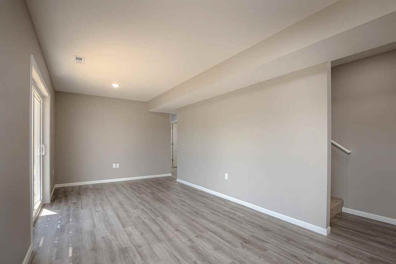 116 Whispering Meadows Pkwy - Photo 5 of 10