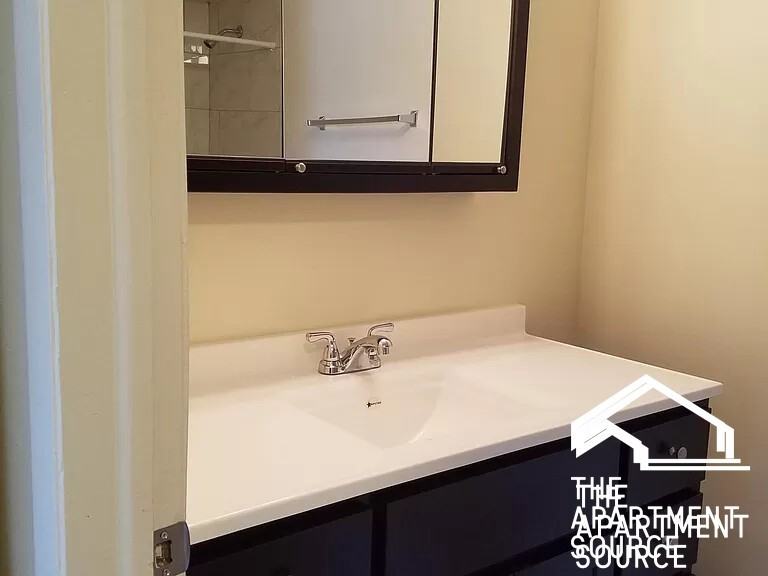 110 N Kenilworth Ave #1F - Photo 7 of 15