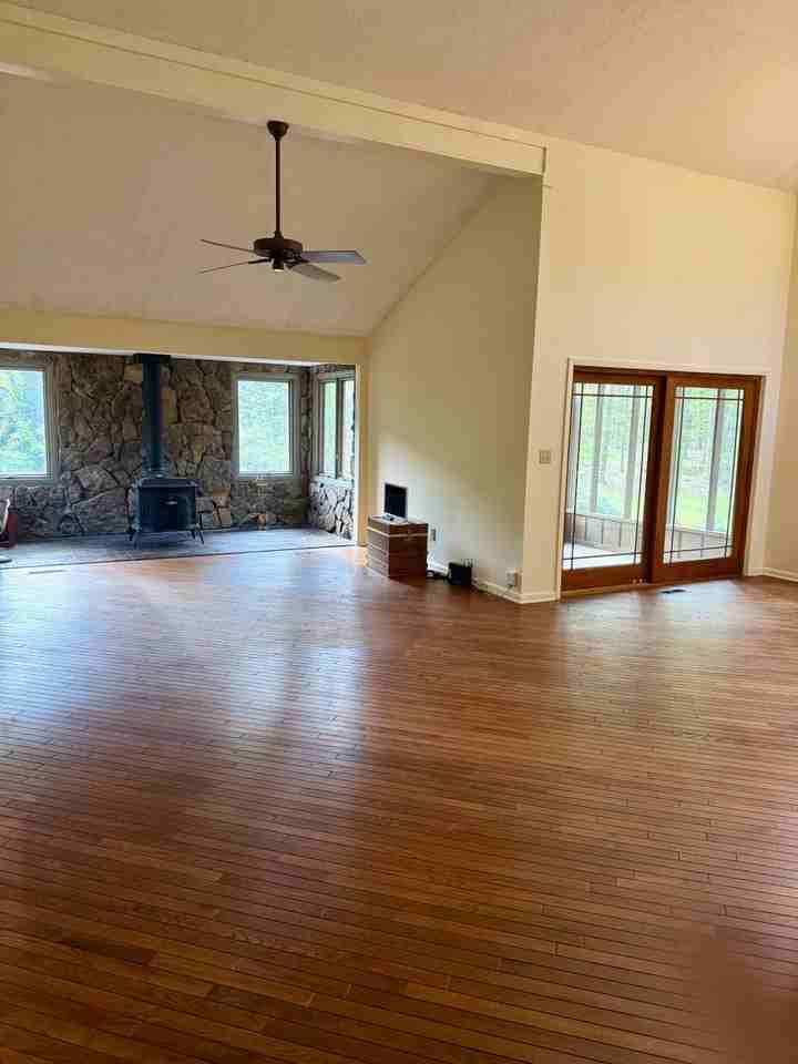 507 Bridlepath Ln - Photo 2 of 27