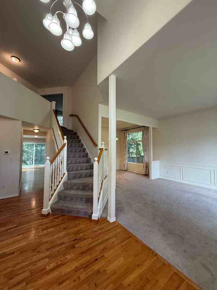 2907 Ne 196th St - Photo 5 of 26