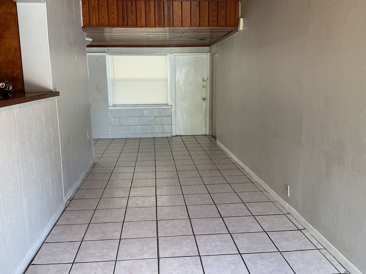 721 E Lowell St - Photo 3 of 22