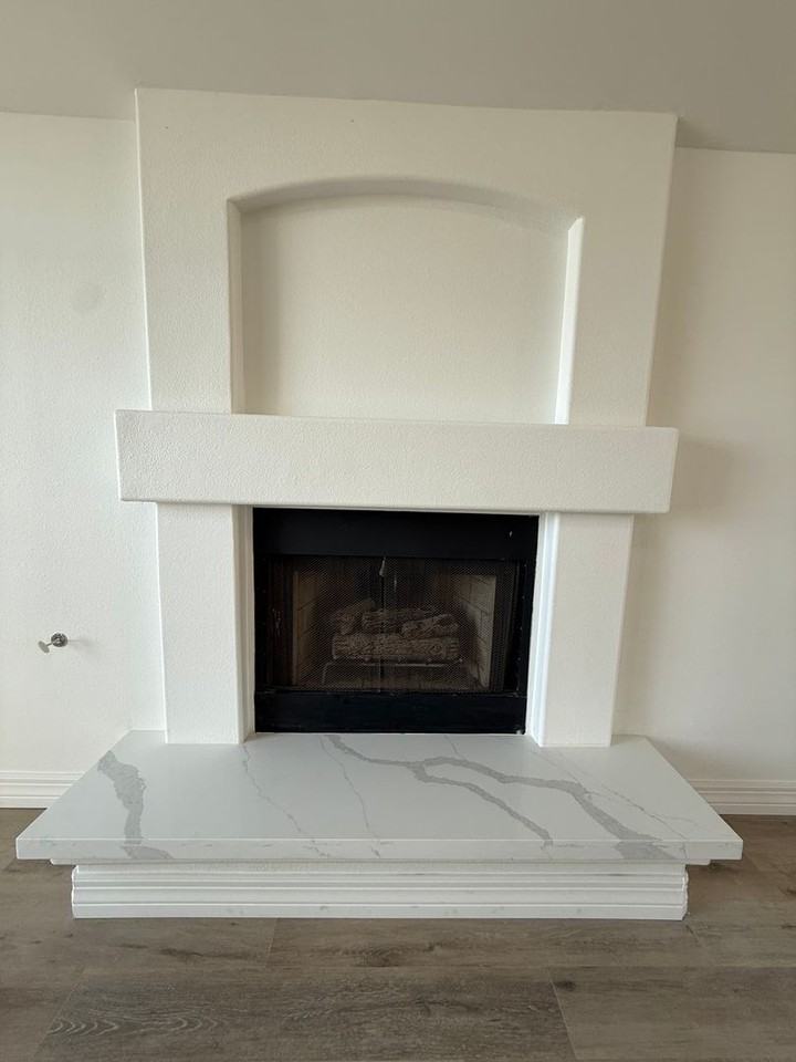 3388 W 14th St - Photo 6 of 36