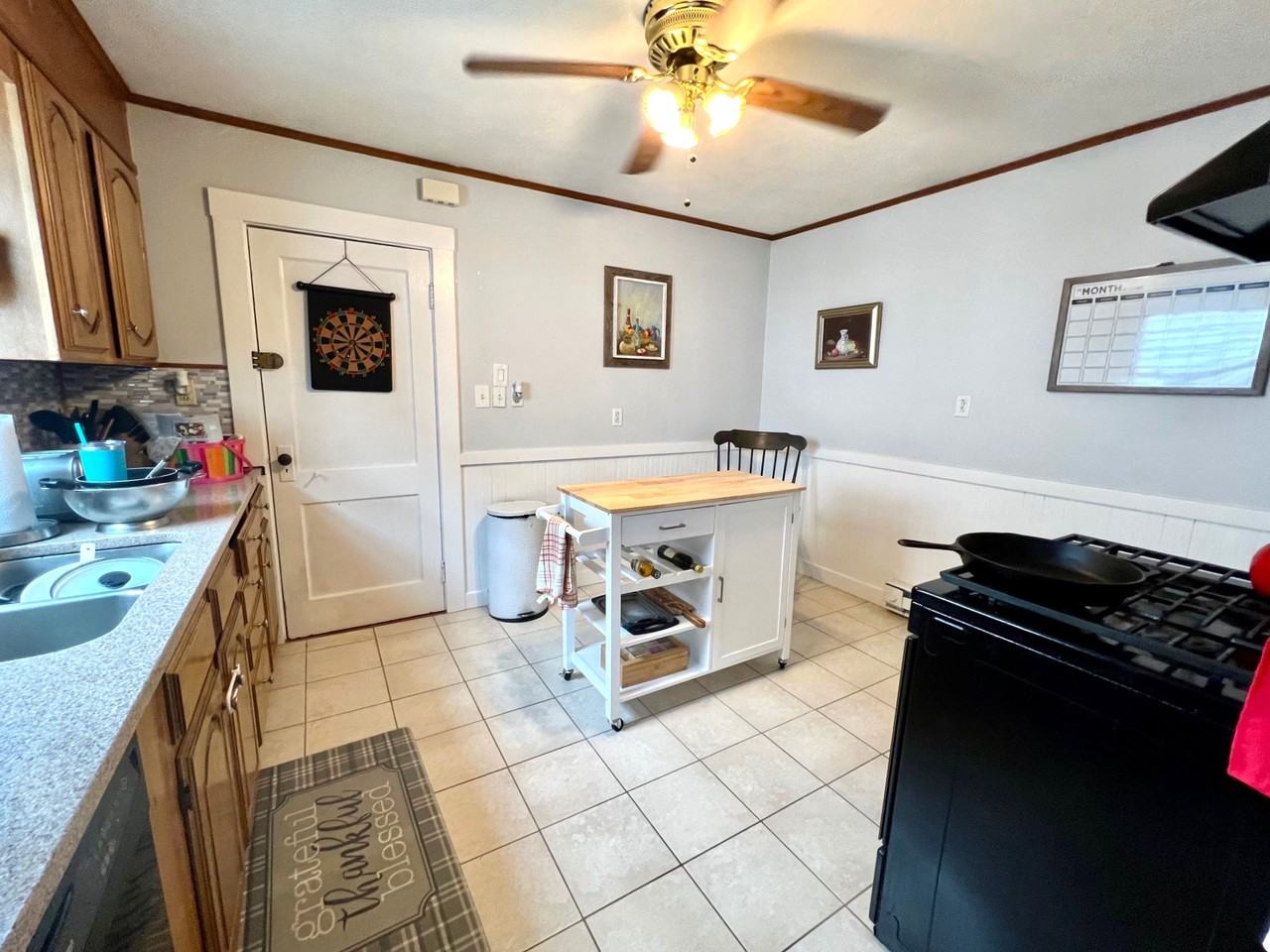 39 Sterling Street - Photo 6 of 14