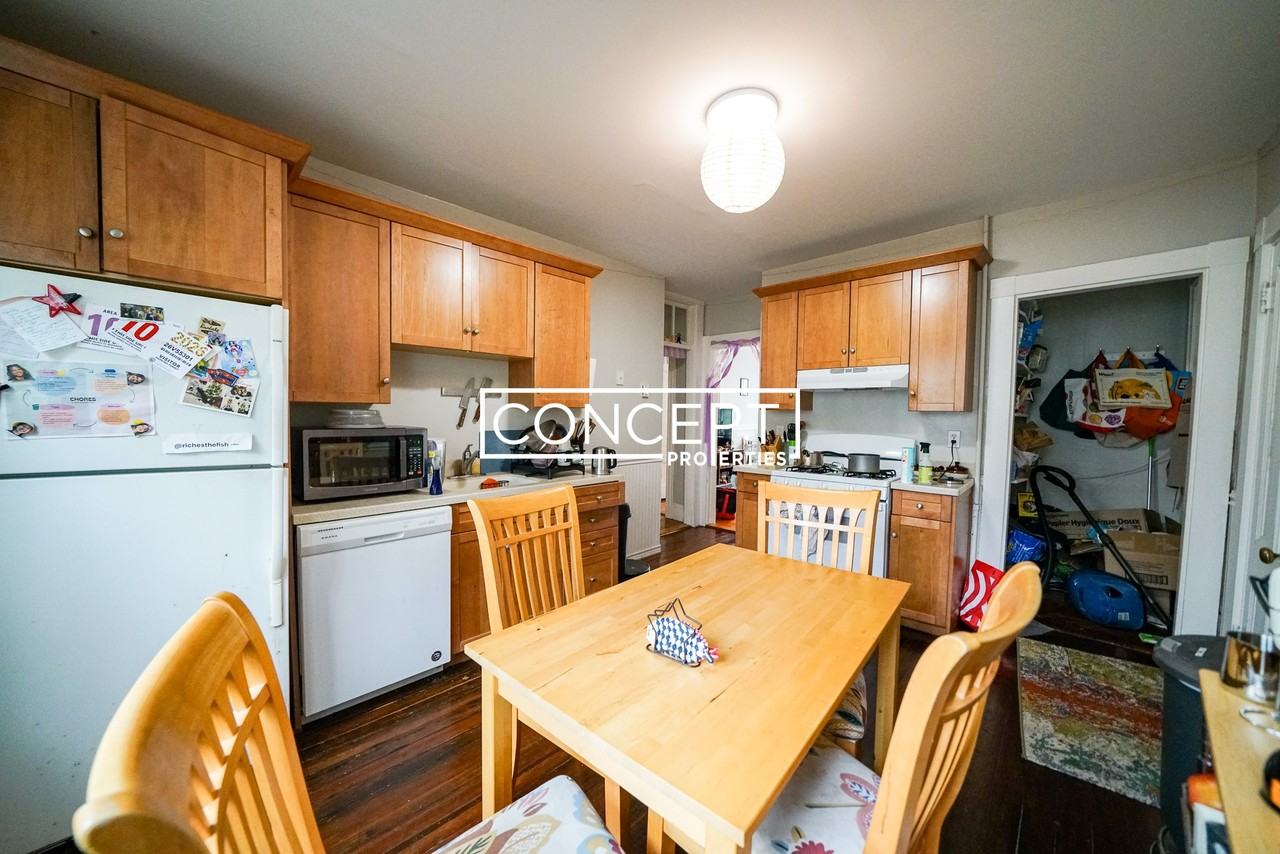 21 Sparks St #1 - Photo 6 of 21