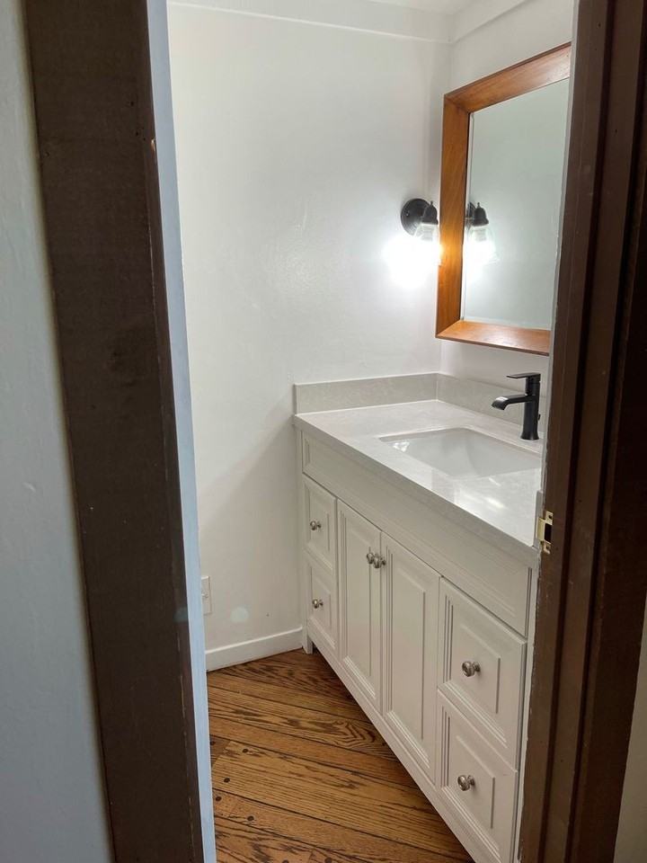 676 Sand Hill Cir - Photo 6 of 15