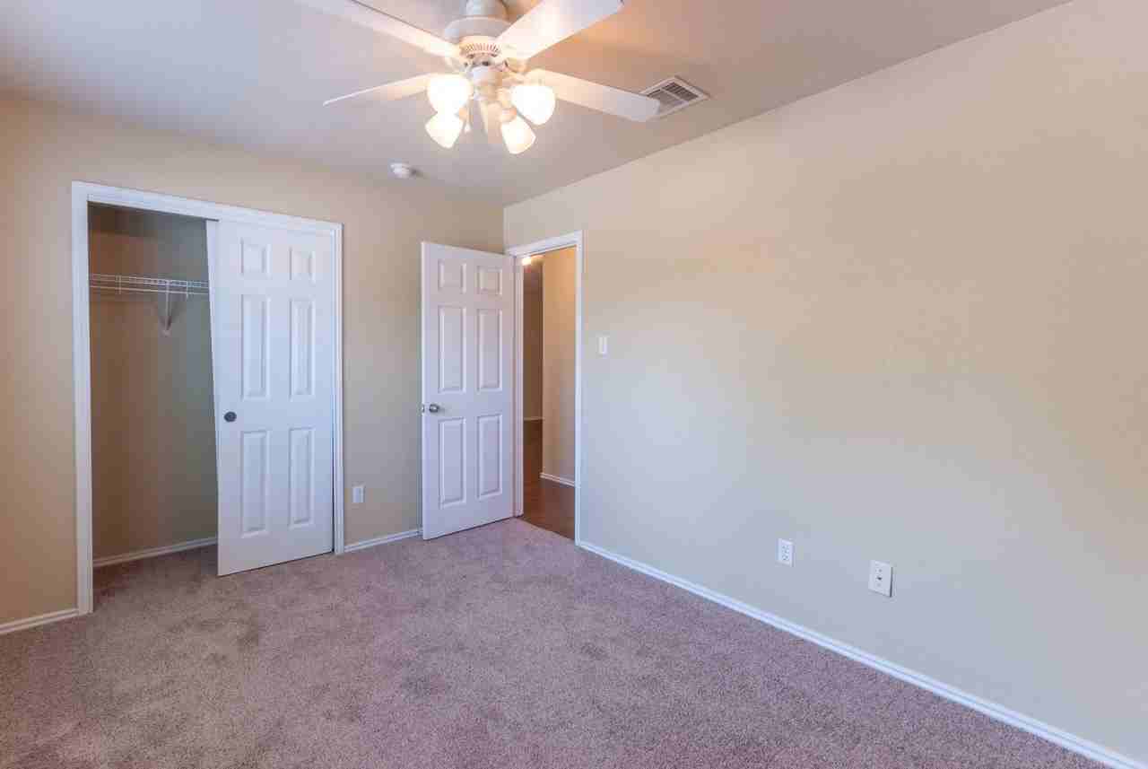 17712 Ice Age Trails St - Photo 2 of 18