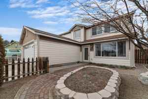 featured image of 1642 Calusa Ln