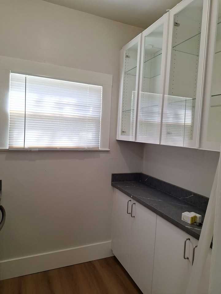 1426 U St - Photo 4 of 17