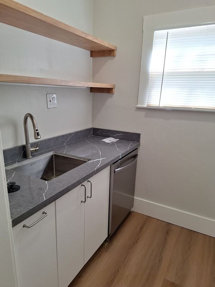 1426 U St - Photo 6 of 17