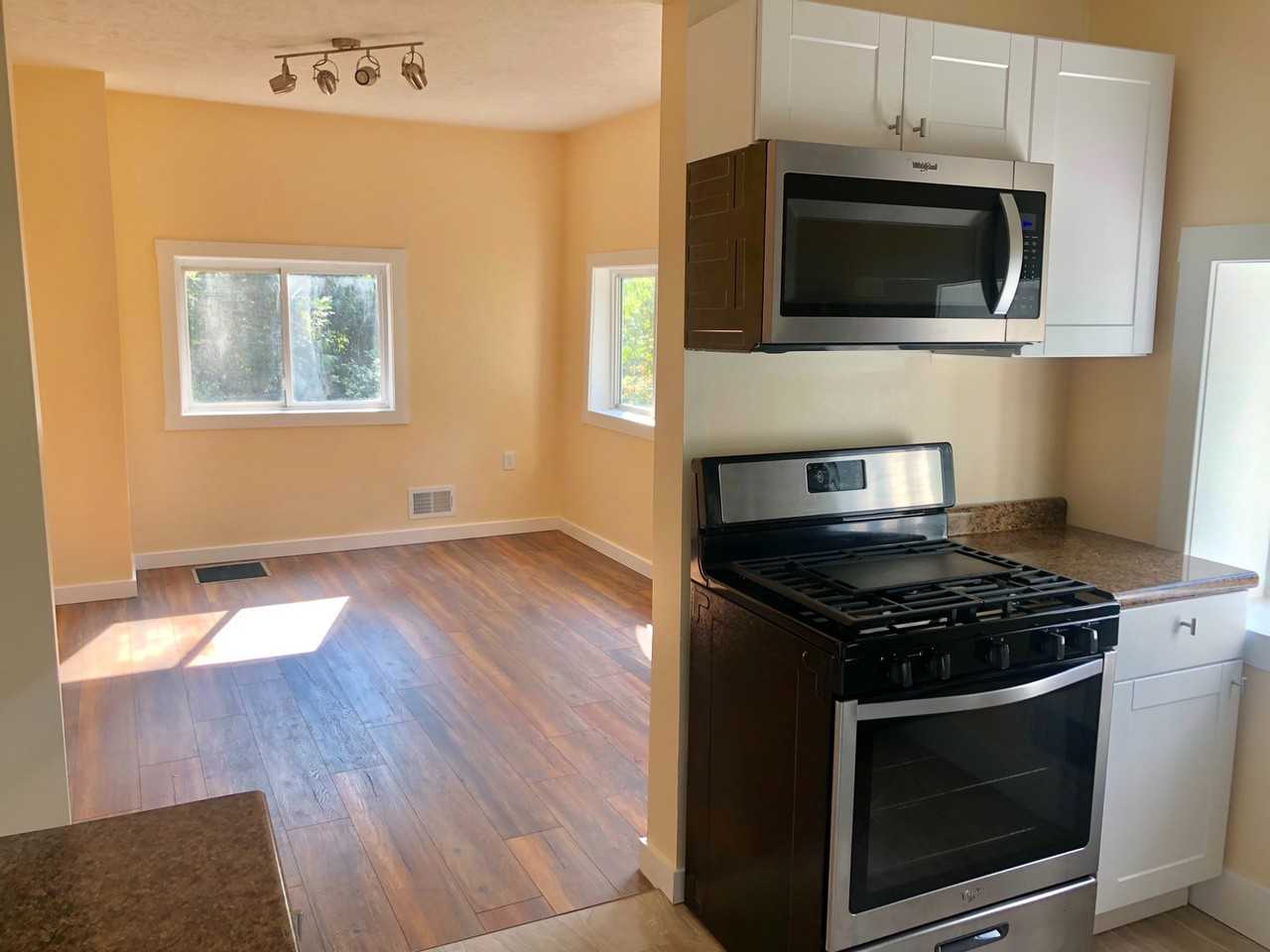 213 Traymore Ave - Photo 6 of 18