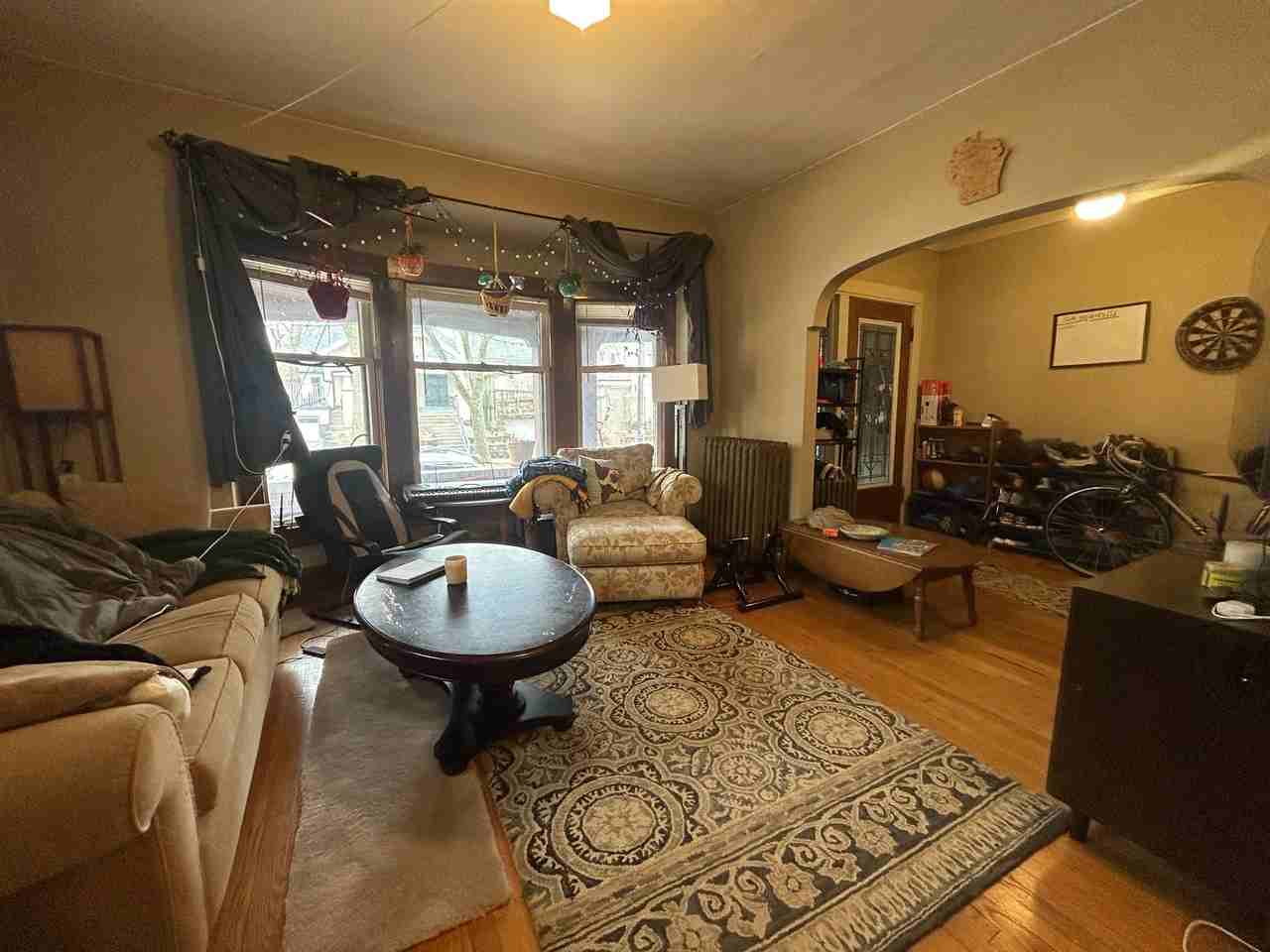 2312-14 E Park Pl - Photo 3 of 14