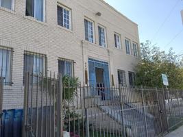 featured image of 440 N Coronado St