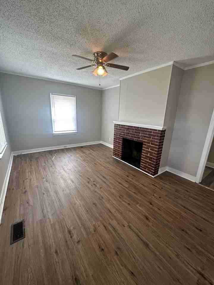 505 Flegal Ave - Photo 6 of 13